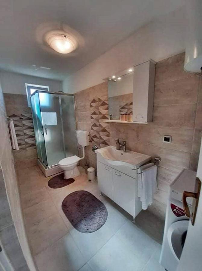 Ruralna Kuca Za Odmor Viktorija Villa Caglin Buitenkant foto
