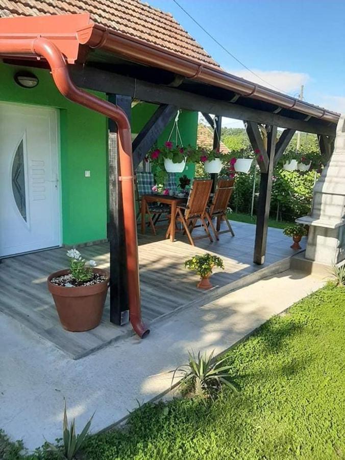 Ruralna Kuca Za Odmor Viktorija Villa Caglin Buitenkant foto